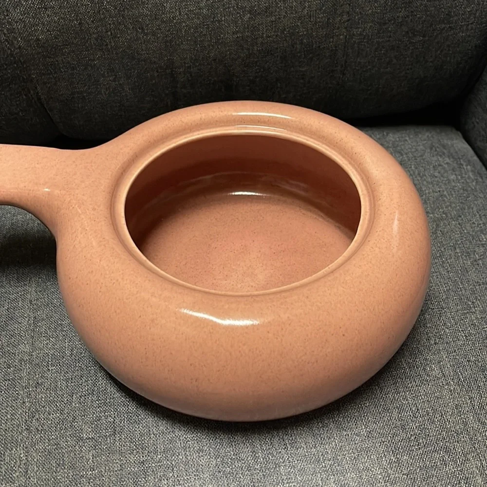 Vintage Russel Wright Bean Pot